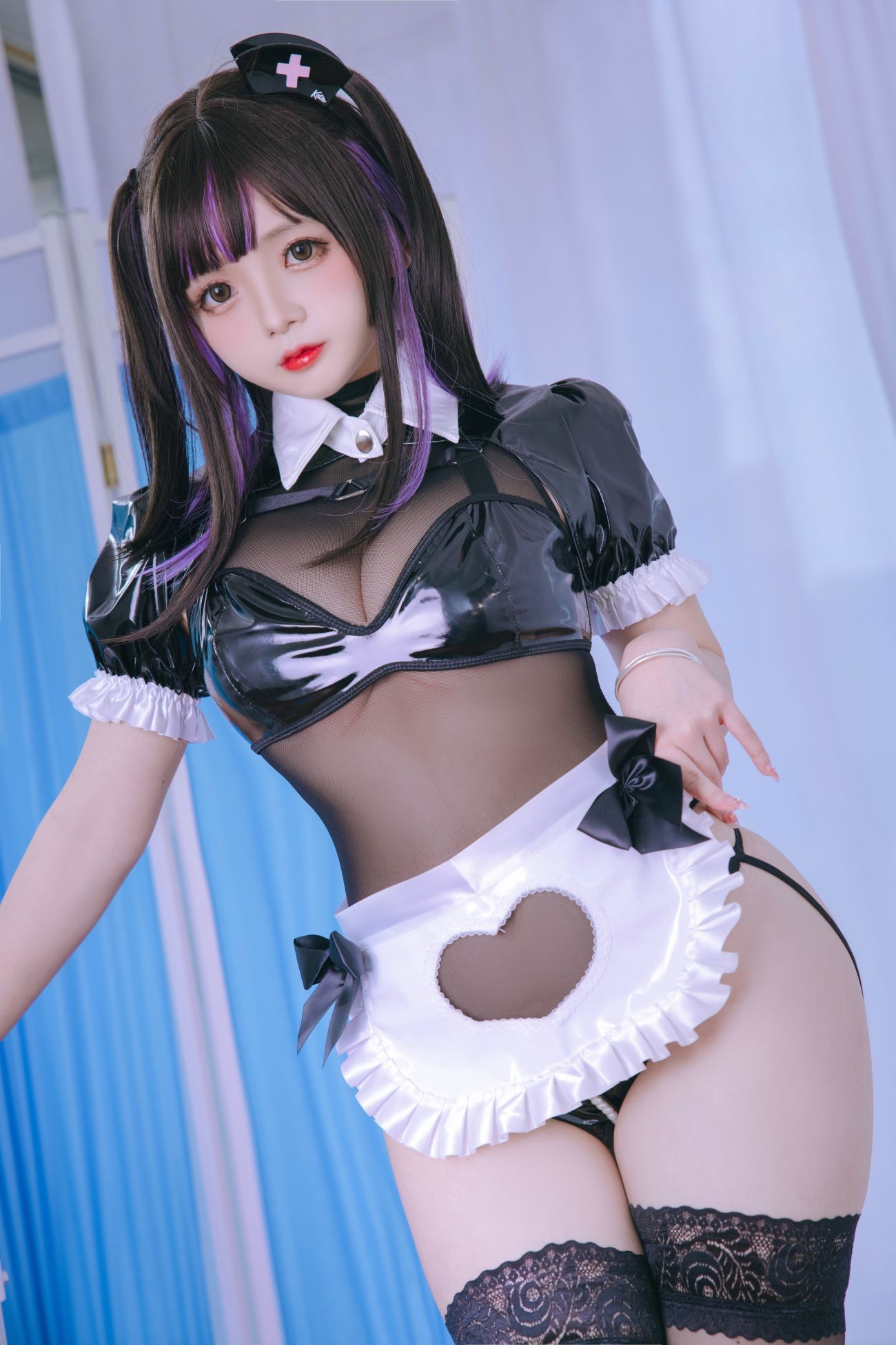 美女动漫博主日奈娇性感Cosplay写真口罩护士 (10)