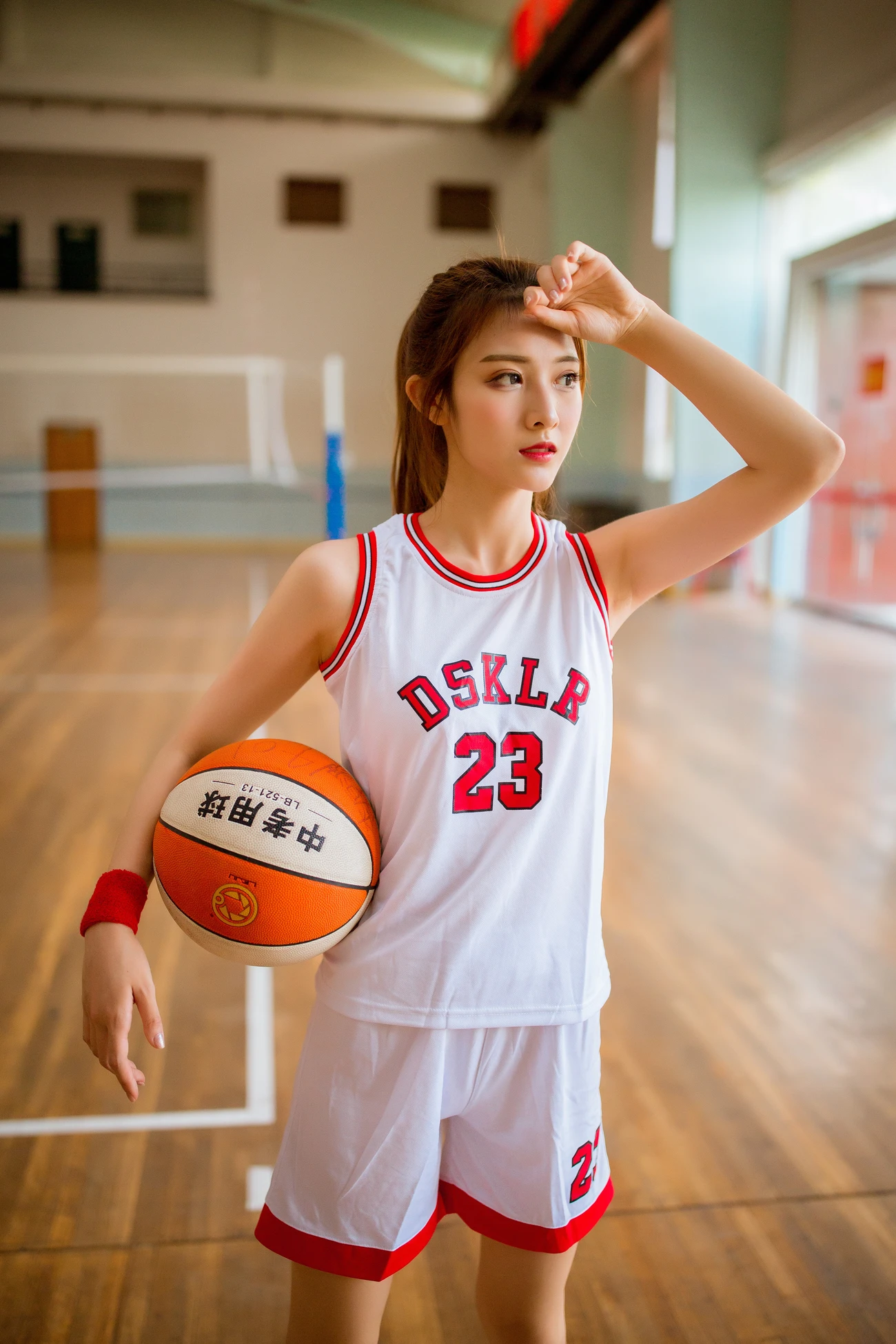 YITUYU艺图语模特唯美写真2022.02.01期篮球少女 小于 (28)