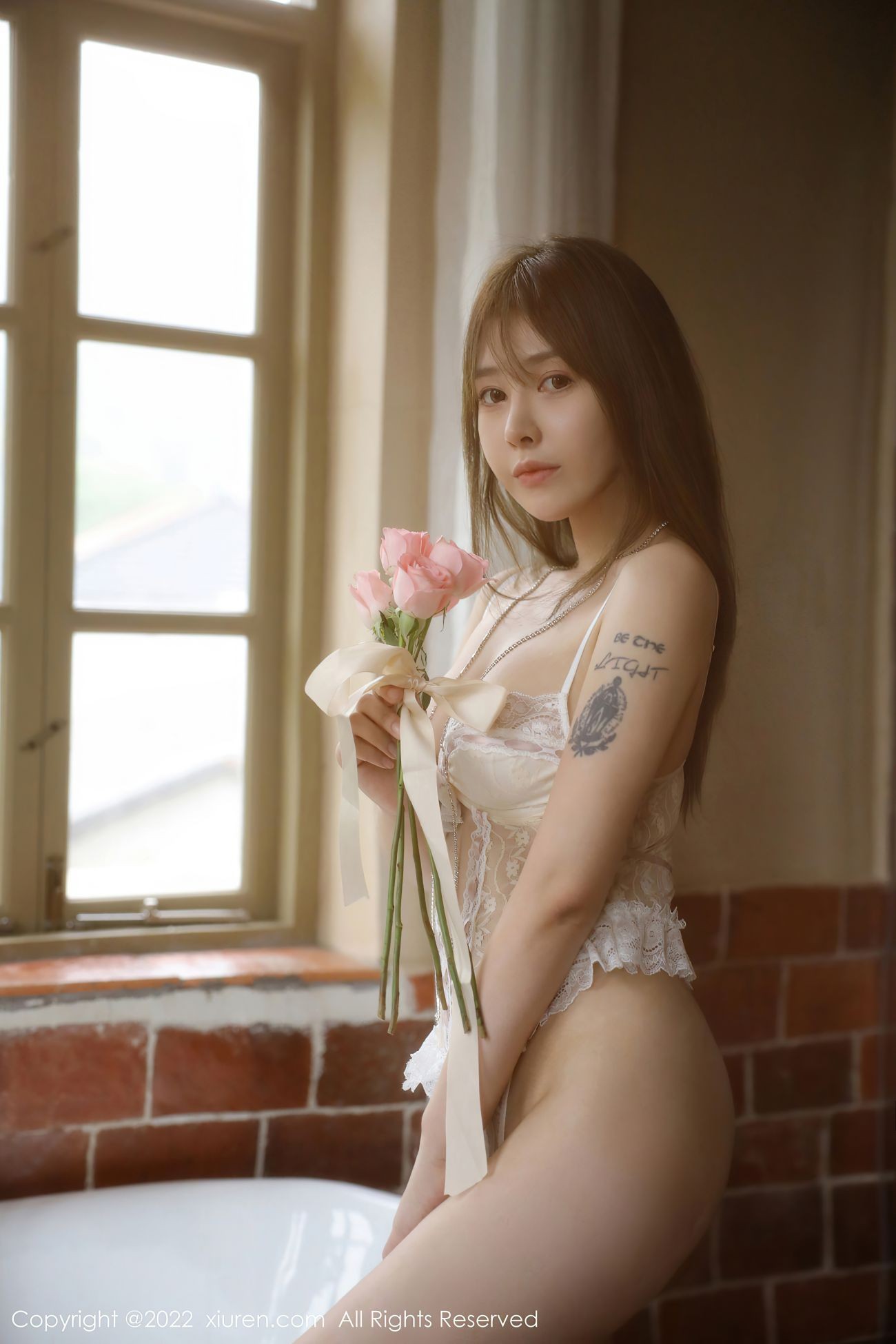 XIUREN秀人网美媛馆美女模特写真第No.5175期Evelyn艾莉高叉蕾丝情趣装 (10)