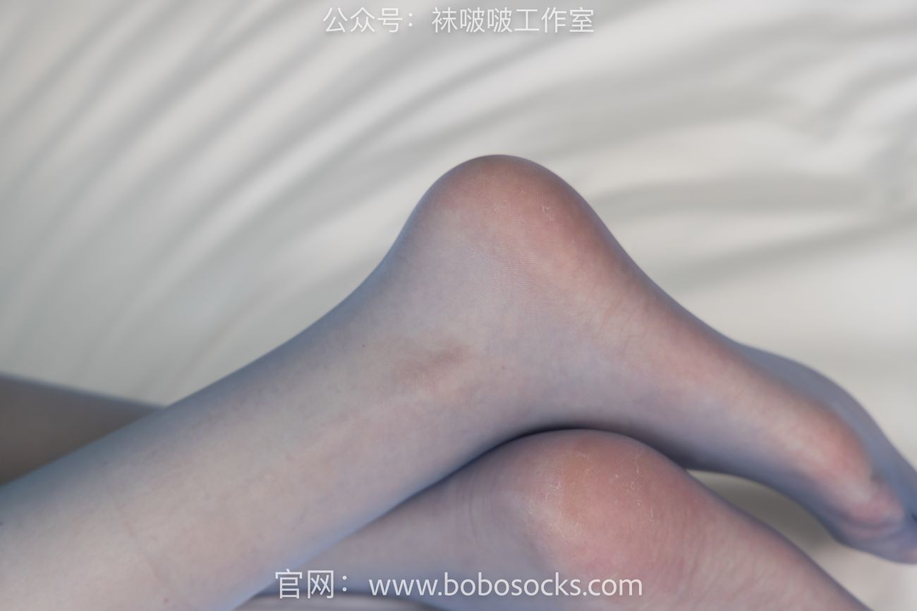 BoBoSocks袜啵啵美少女丝袜美脚写真第No.105期小甜豆空姐制服高跟鞋蓝色丝袜 (67)