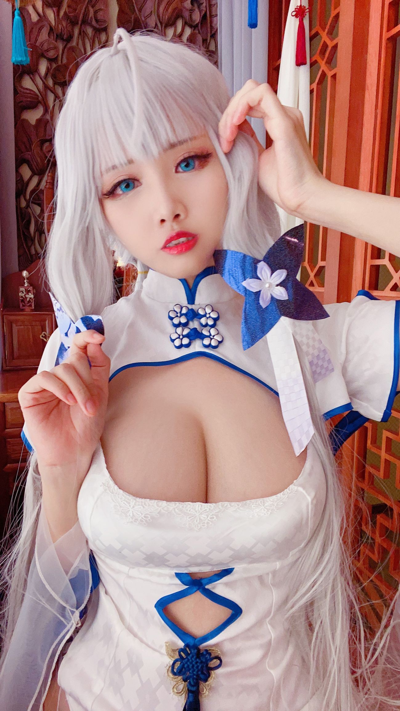 美女动漫博主萱KaYa性感Cosplay写真イラストリアス (59)