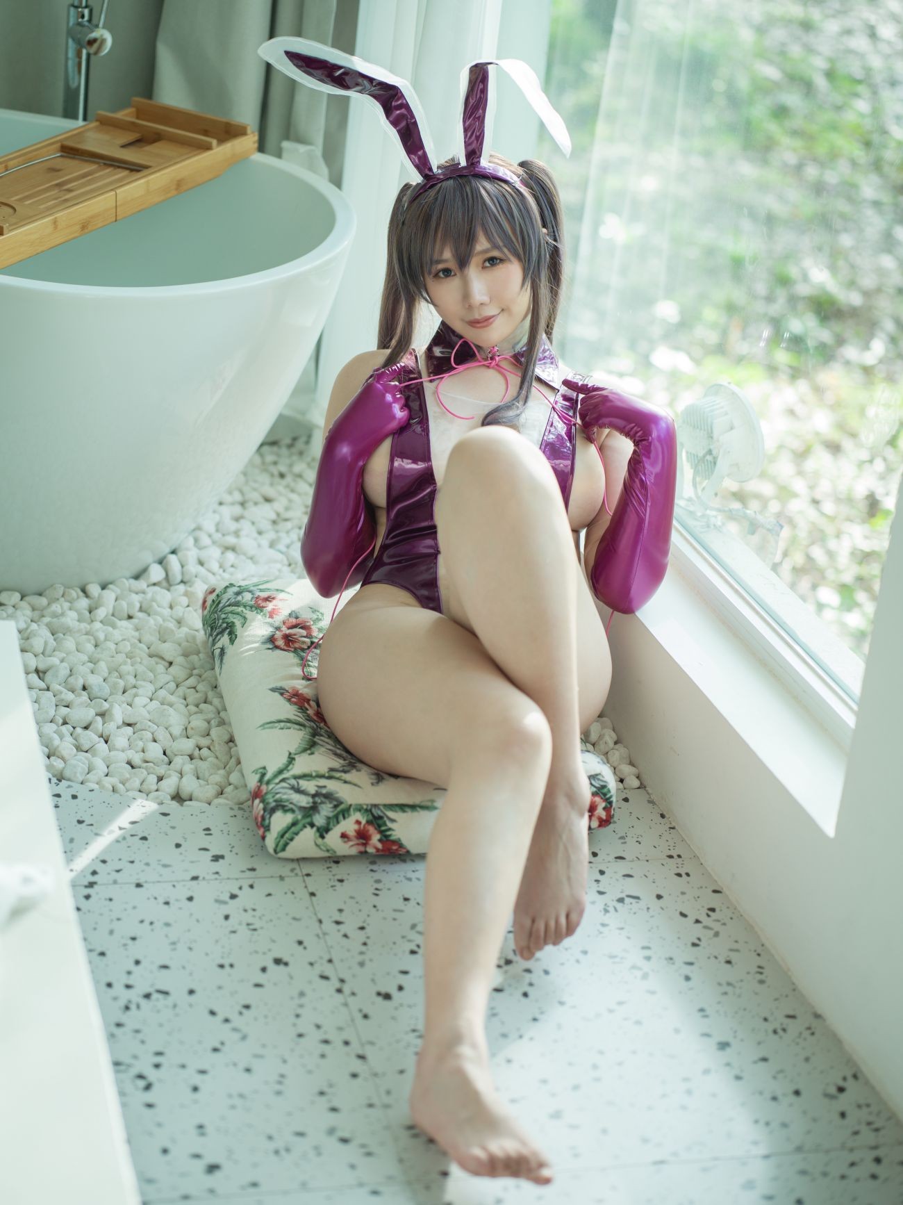 美女动漫博主麻花麻花酱性感Cosplay写真紫色透明泳装 (4)