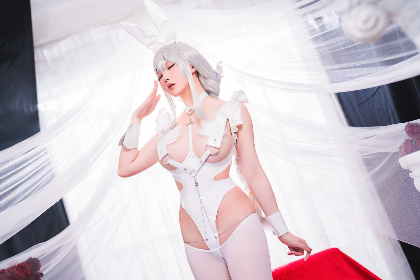 美女动漫博主星之迟迟性感Cosplay写真恶毒 (2)