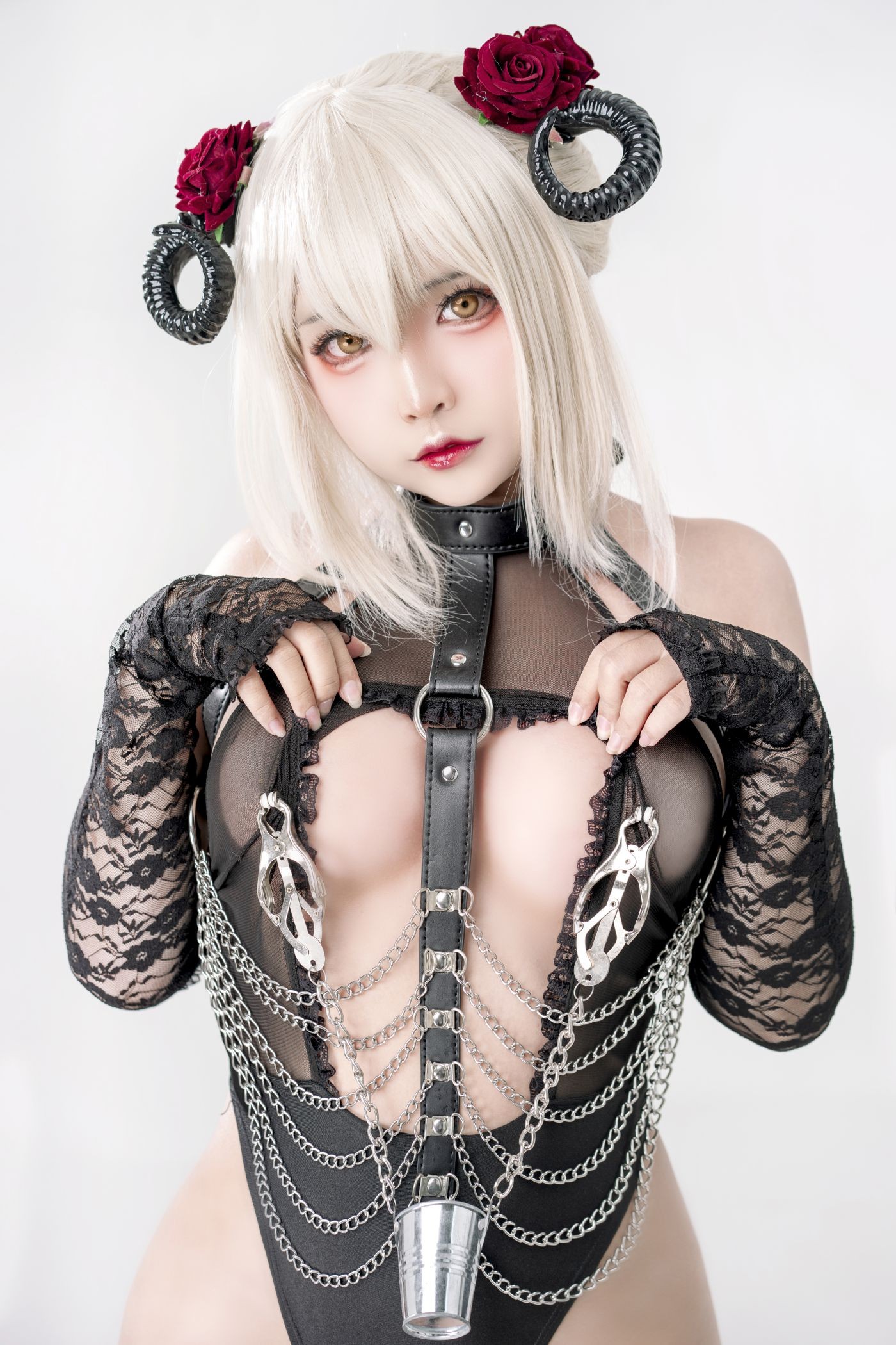 美女动漫博主 Sayo Momo 性感Cosplay写真 Saber Alter the devil (6)