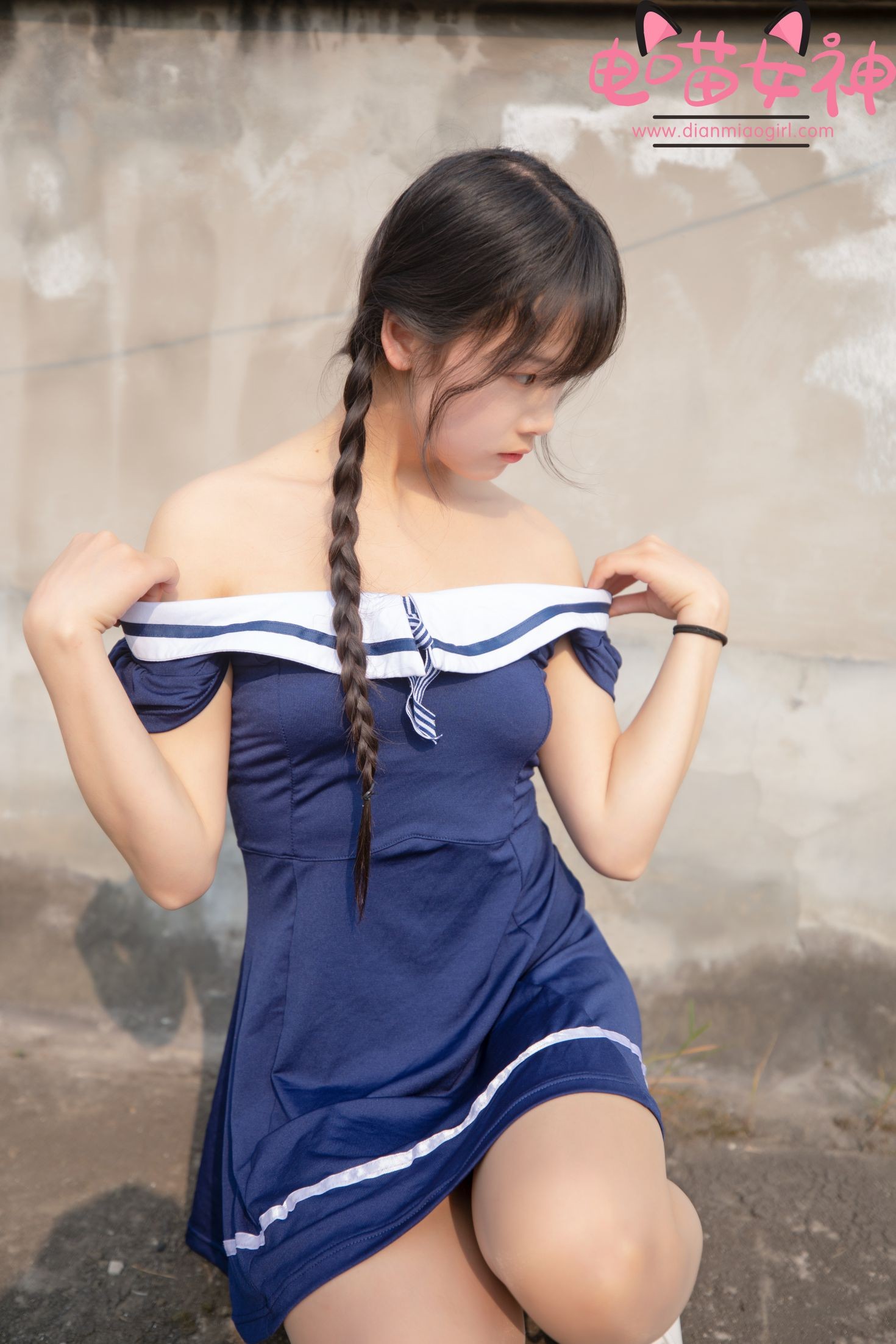 电喵女神少女丝袜美脚性感写真灵唯 制服 (5)