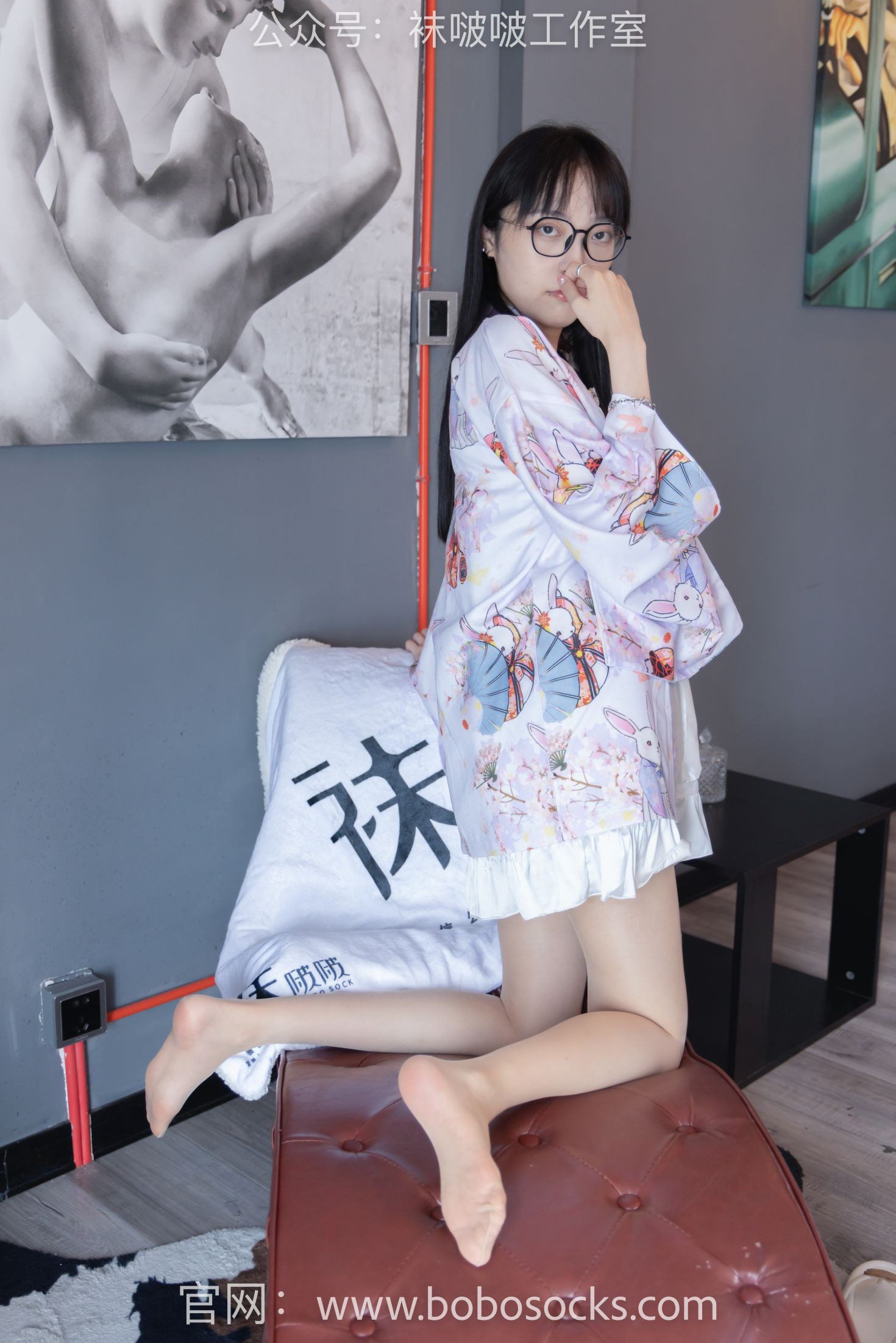 BoBoSocks袜啵啵美少女丝袜美脚写真第No.112期稚予人字拖肉丝裸足 (36)