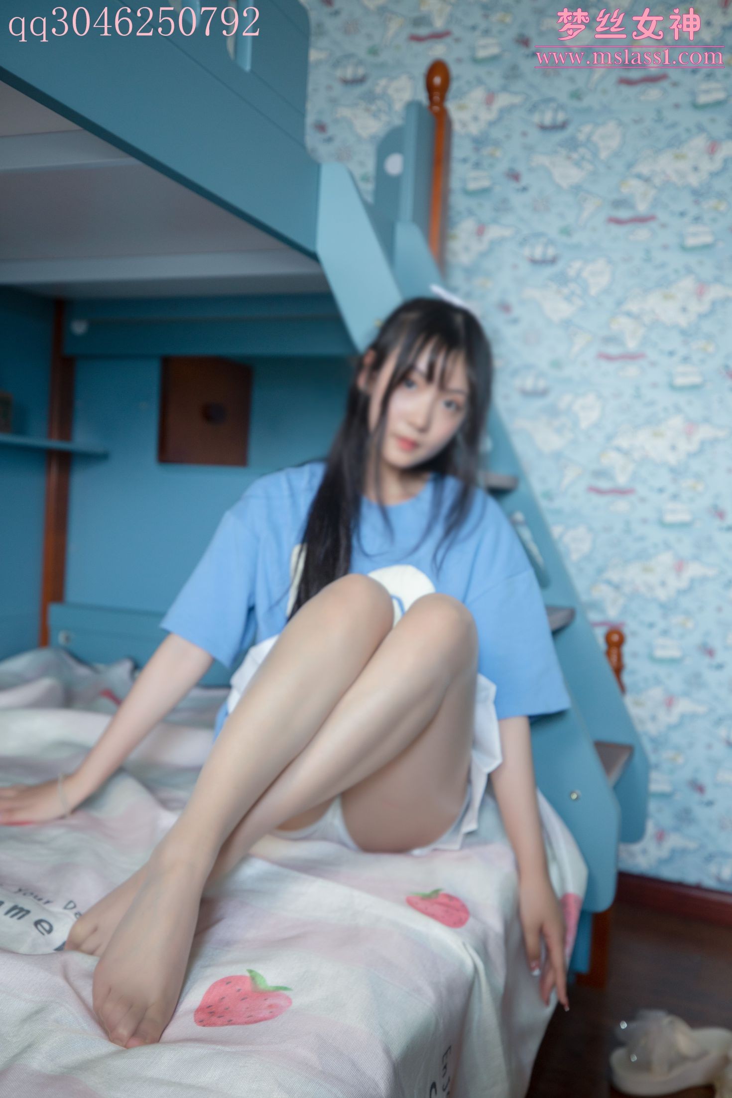 MSLASS梦丝女神少女丝袜美脚写真蓝菲菲 学妹闺房 (14)