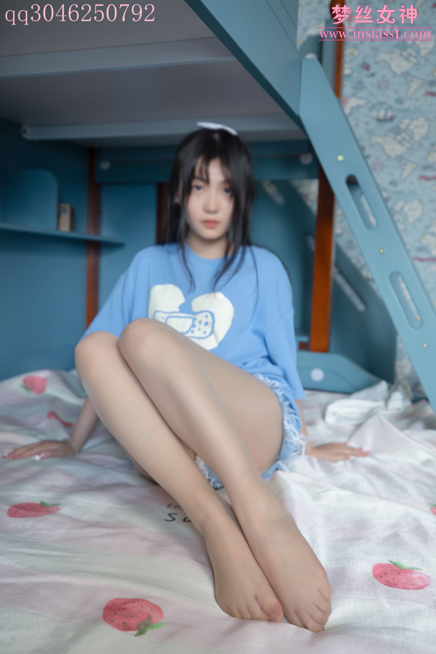 MSLASS梦丝女神少女丝袜美脚写真蓝菲菲 学妹闺房 (36)