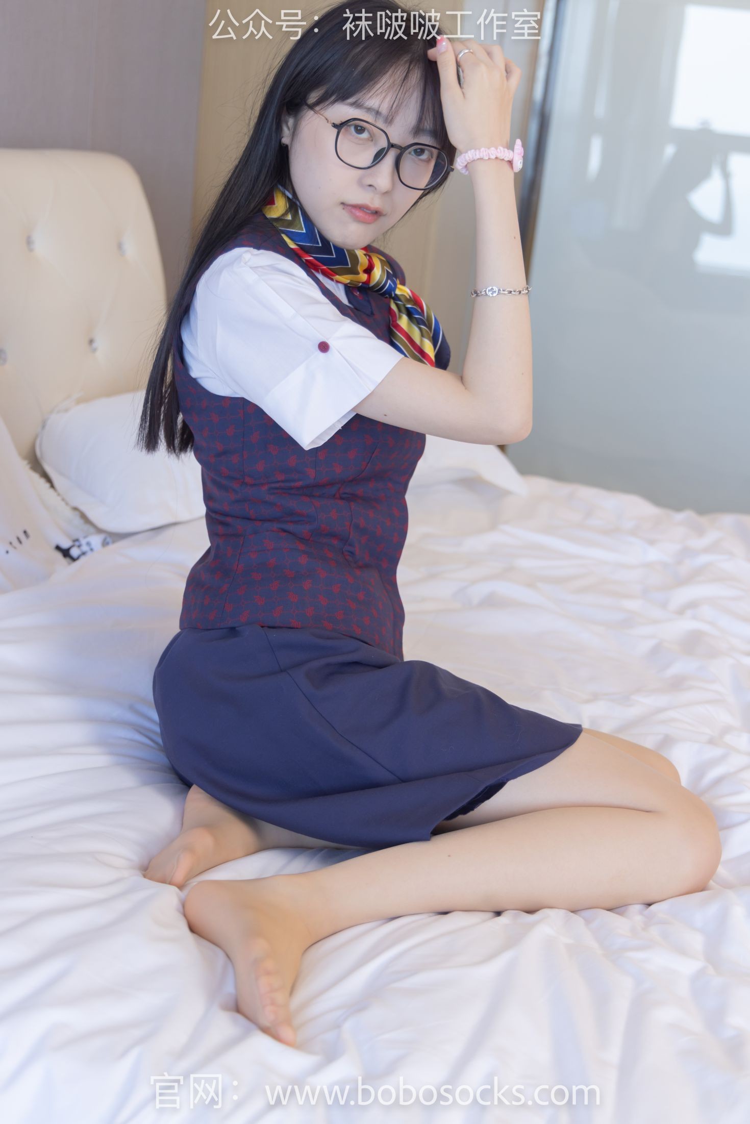 BoBoSocks袜啵啵美少女丝袜美脚写真第No.115期稚予平底鞋肉丝空姐制服 (54)