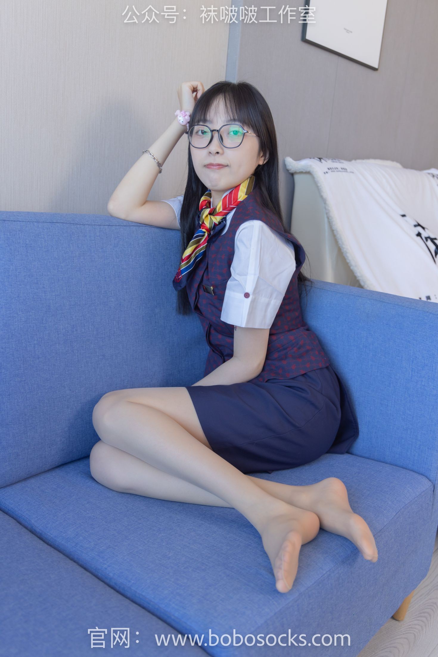 BoBoSocks袜啵啵美少女丝袜美脚写真第No.115期稚予平底鞋肉丝空姐制服 (89)