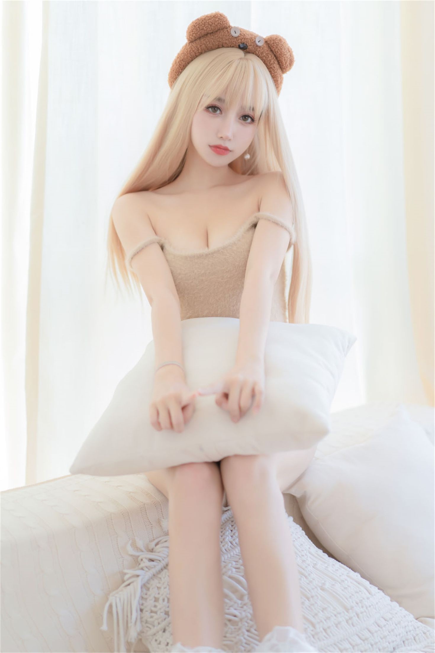 美女动漫博主过期米线线喵性感Cosplay写真小熊软糖 (22)