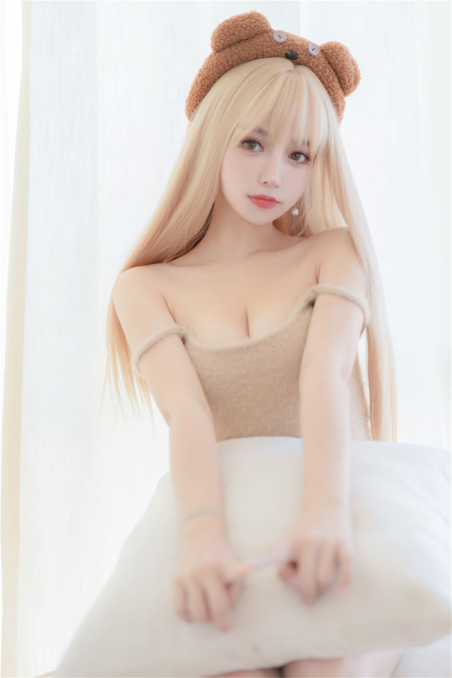 美女动漫博主过期米线线喵性感Cosplay写真小熊软糖 (21)