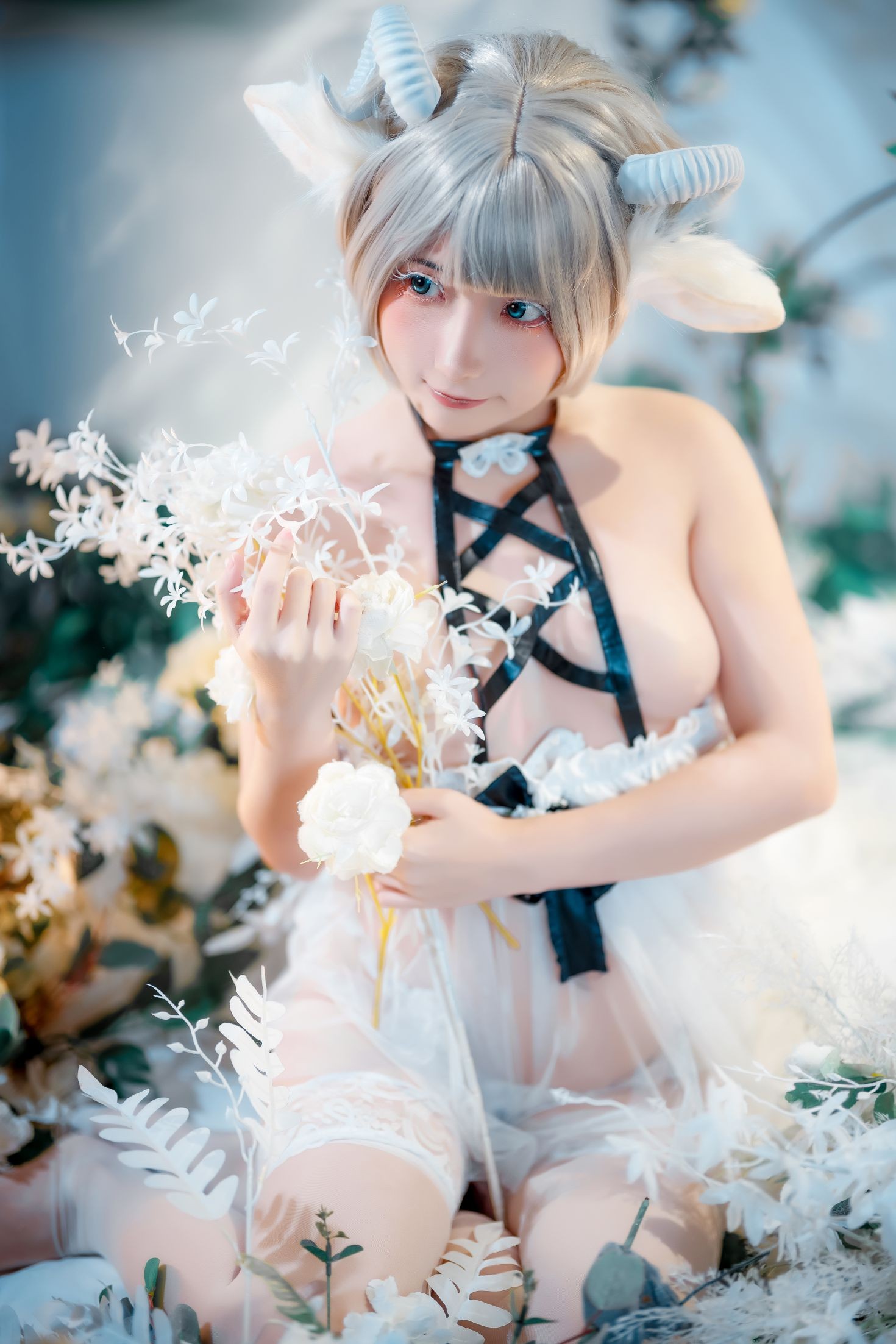 美女动漫博主是三不是世性感Cosplay写真羊羊 (29)