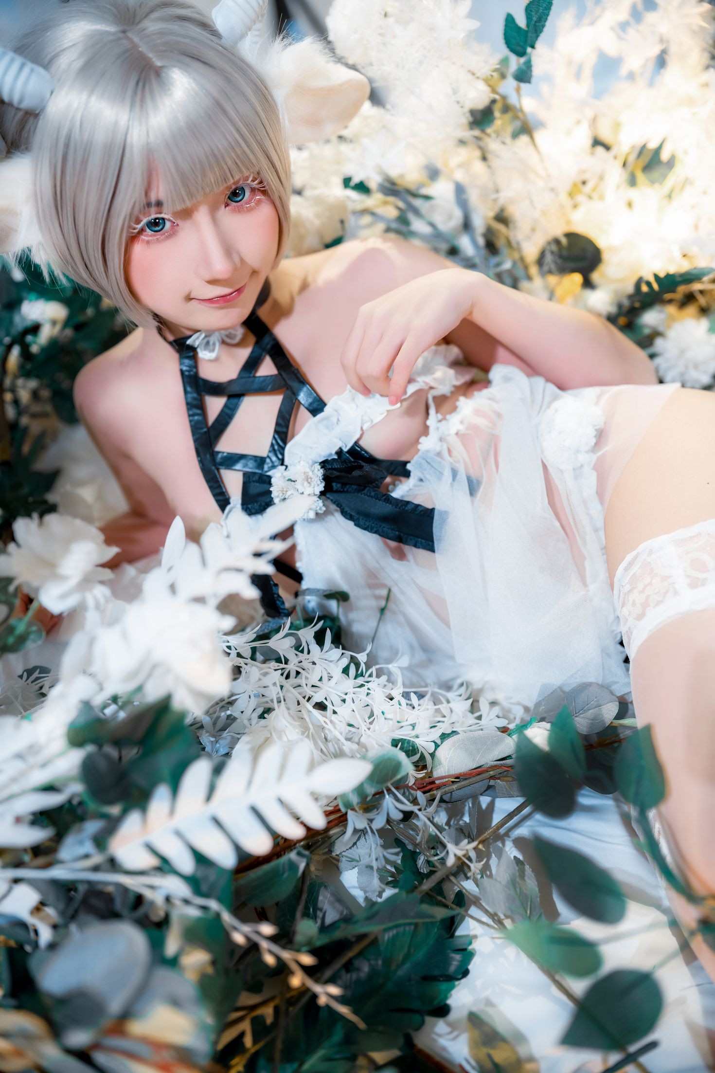 美女动漫博主是三不是世性感Cosplay写真羊羊 (6)