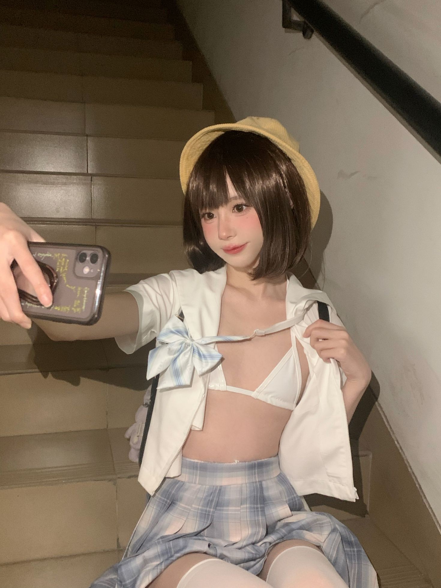 美女动漫博主西园寺南歌性感Cosplay写真主人的任务 (30)