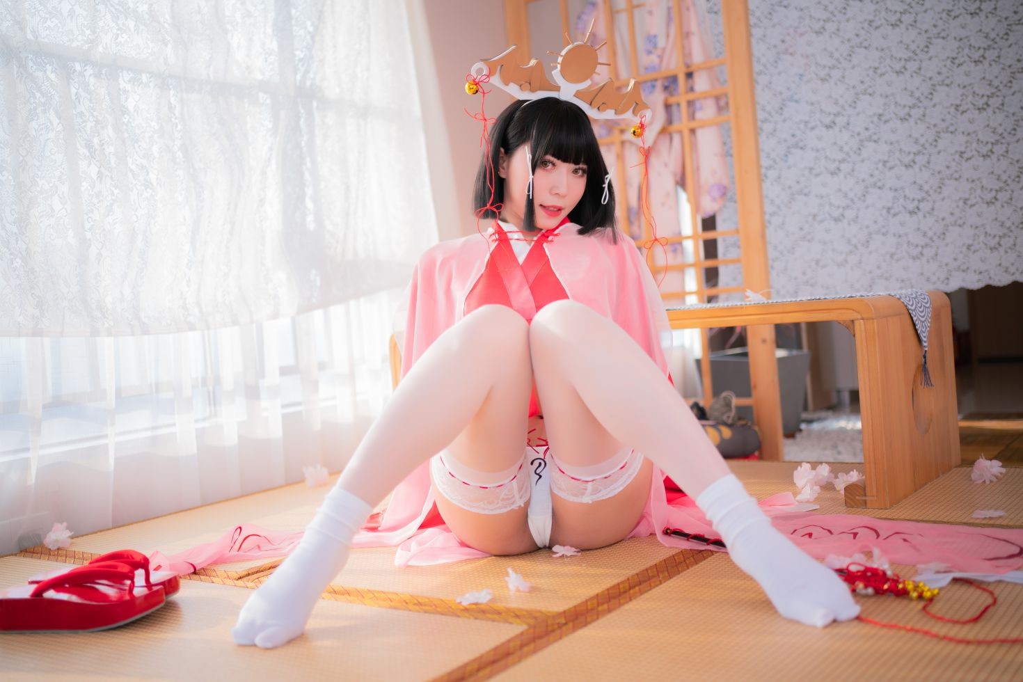 美女动漫博主Money冷冷性感Cosplay写真辉夜巫女 (23)