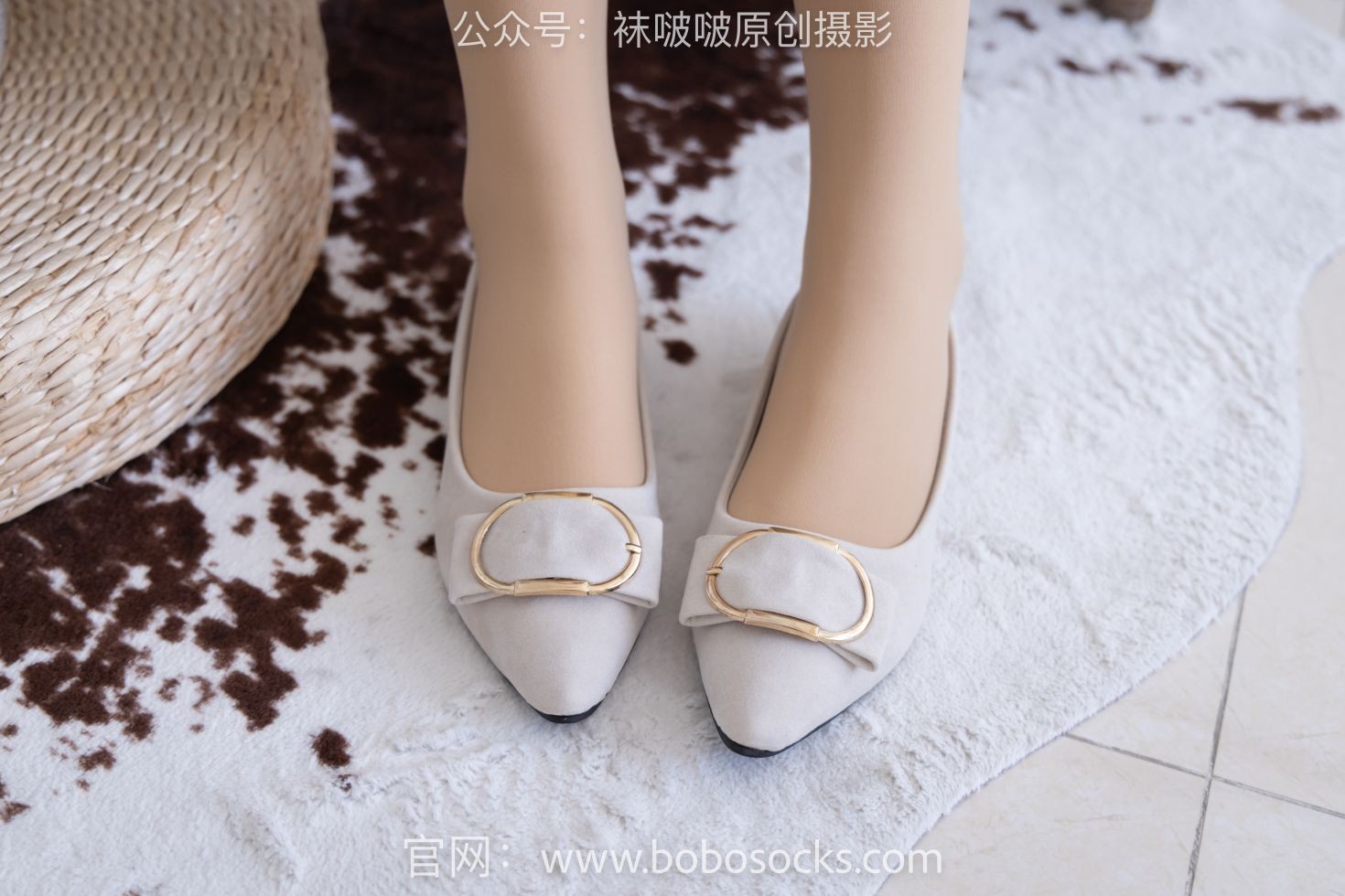 BoBoSocks袜啵啵美少女丝袜美脚写真第No.129期小甜豆平底鞋双层厚肉丝 (17)