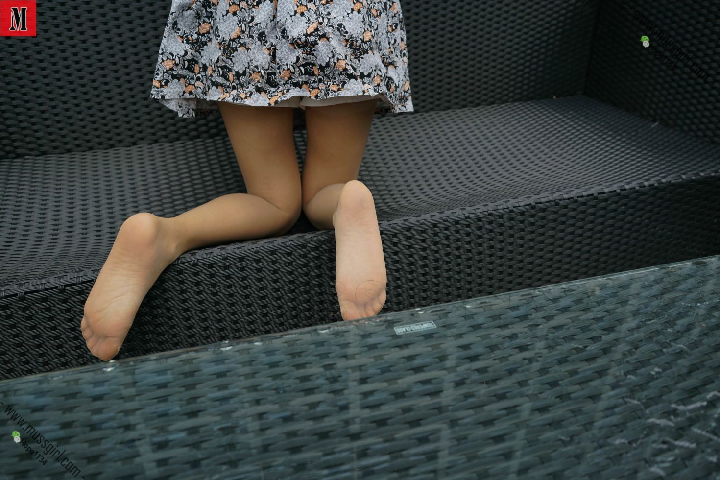 MussGirl慕丝女郎美女腿模高跟鞋丝袜美腿写真画家 (18)