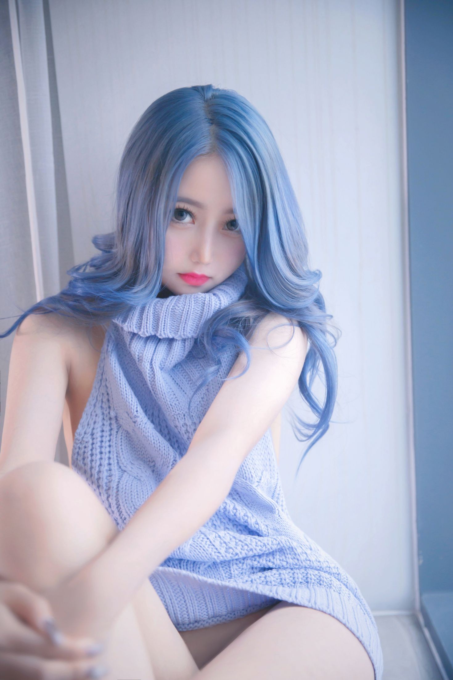 美女动漫博主eloise软软性感Cosplay写真毛衣少女 (22)