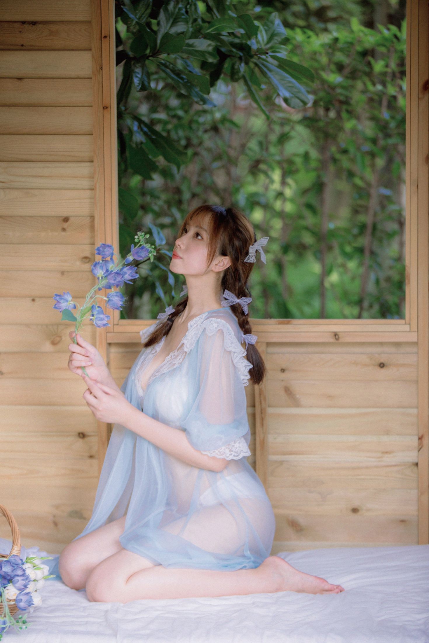 美女动漫博主念雪性感Cosplay写真蓝纱衣 (34)