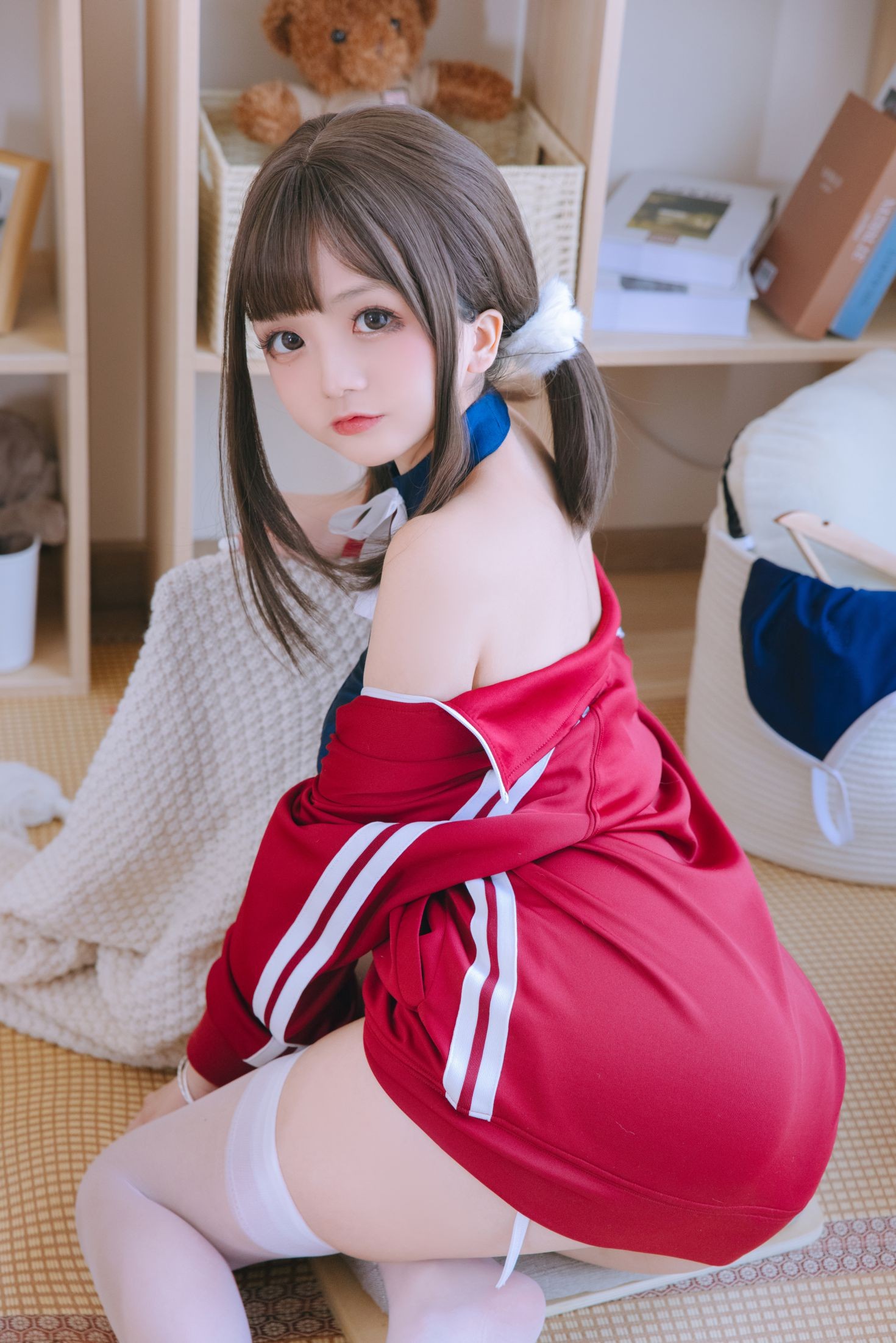 美女动漫博主日奈娇性感Cosplay写真网纱库水 (52)