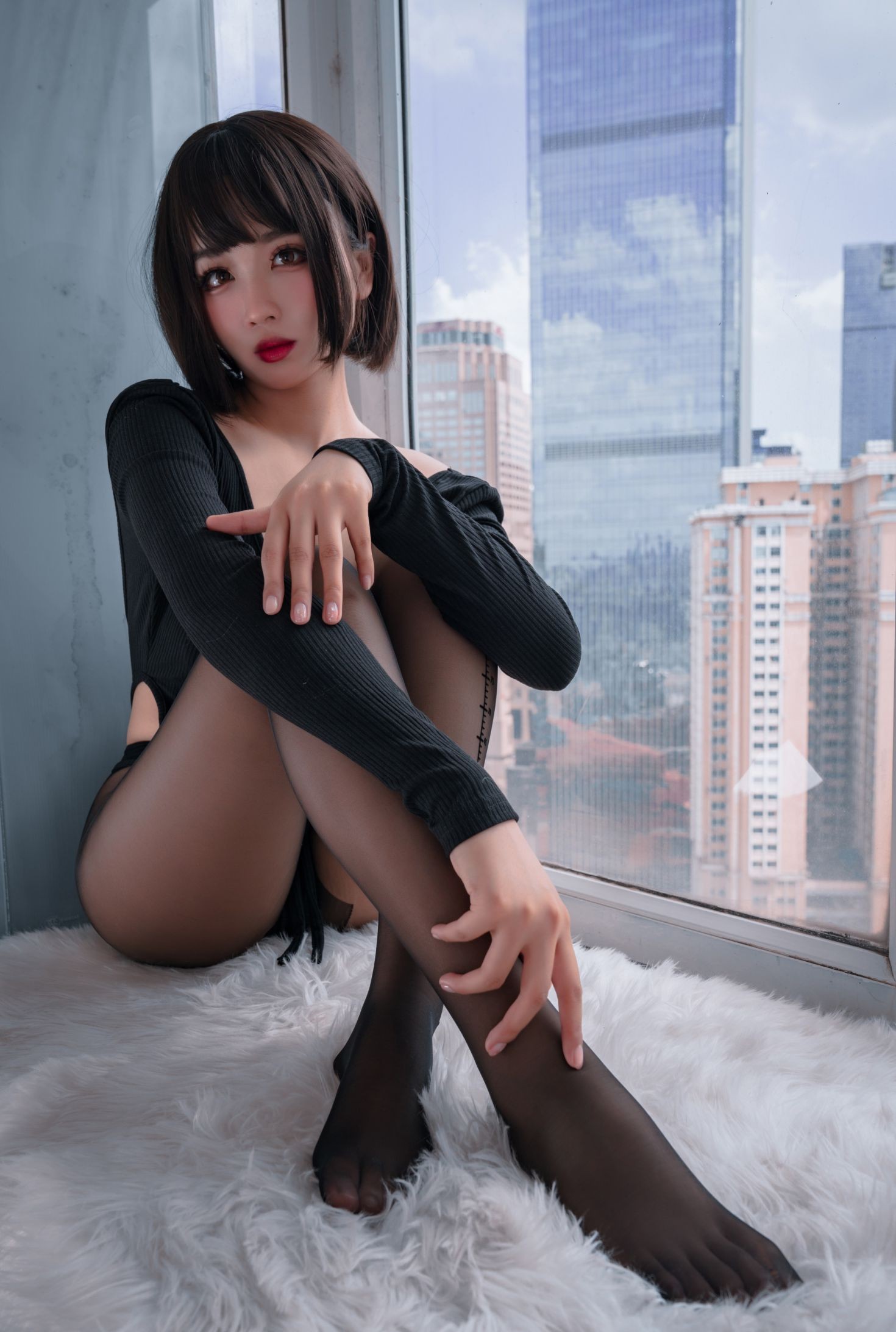 美女动漫博主轩萧学姐性感Cosplay写真量个腰围 (4)