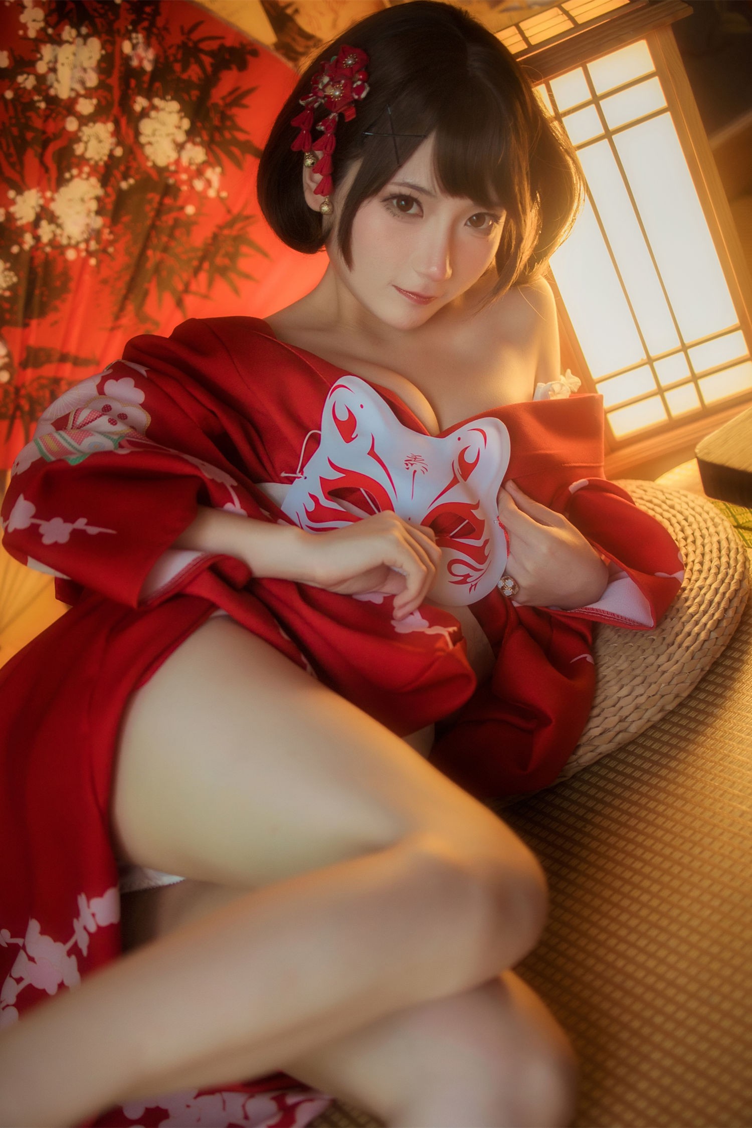 美女动漫博主是三不是世性感Cosplay写真和服 (1)